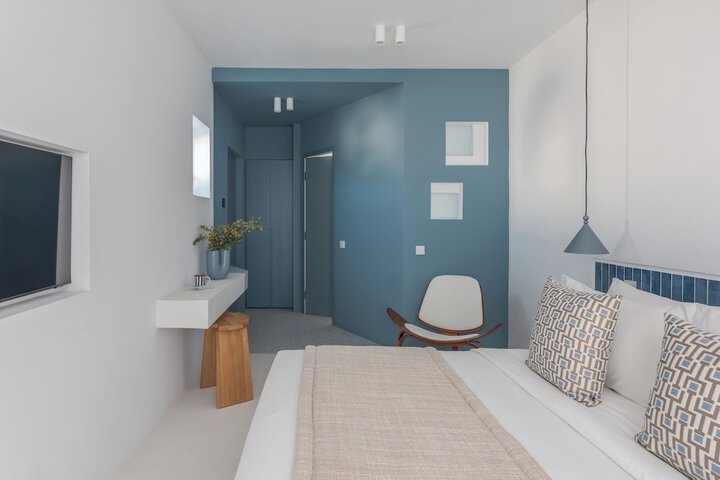 Room 16 of 63