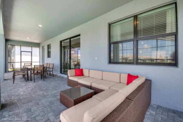 Terrace/Patio 4 of 143