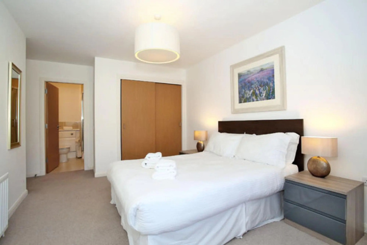 Room 3 of 12