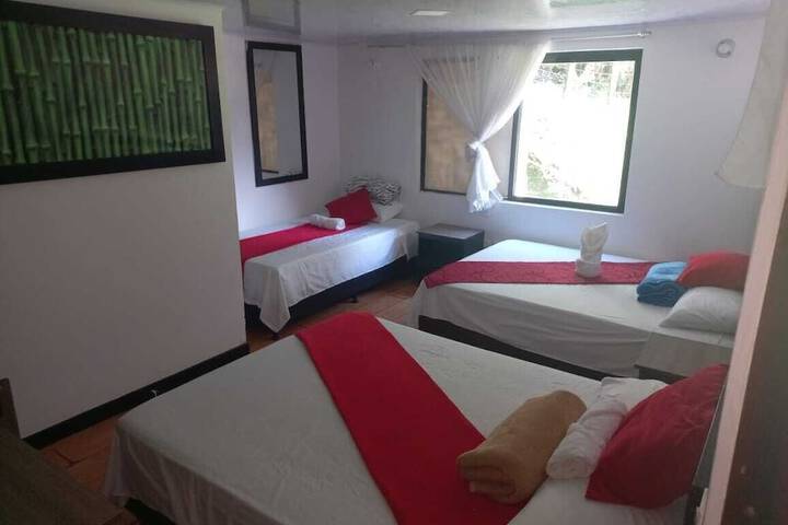 Room 12 of 23