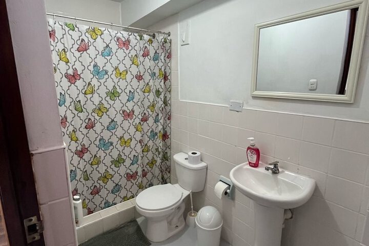 Room 108 of 178