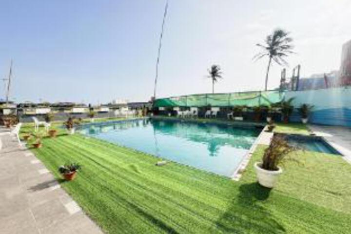 Pool 2 of 23