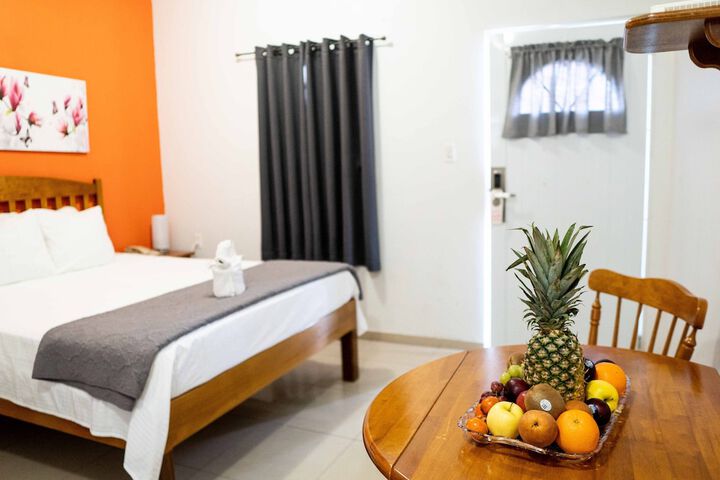 Room 4 of 23
