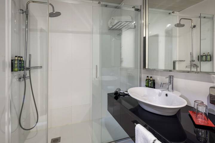 Bath Interior