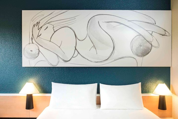 Room 3 of 29