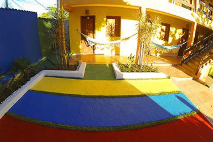 Hotel Exterior 10 of 36