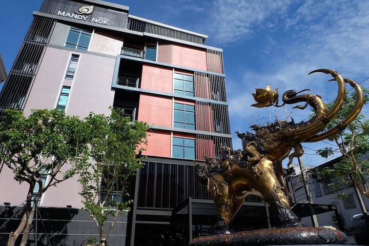 Exterior of Mandy Nok Hotel