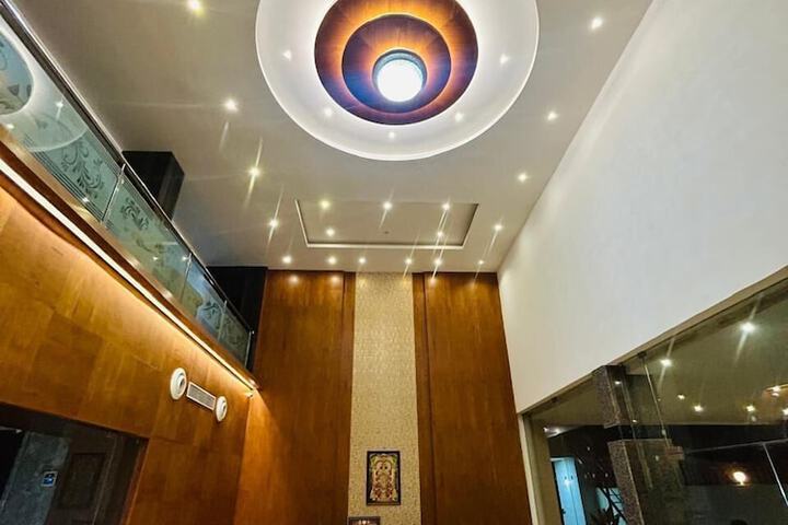 Hotel Interior 2 of 31