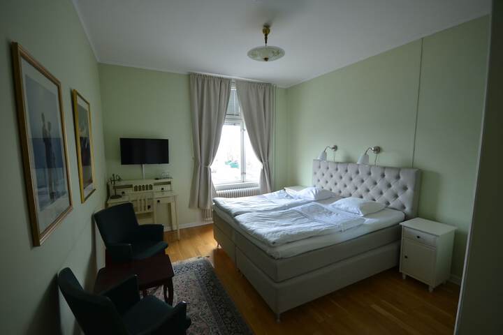 Room 15 of 57