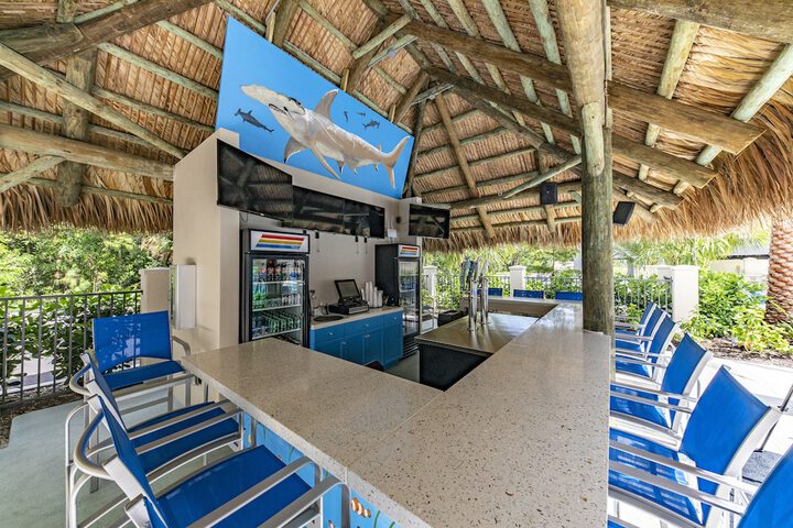 Poolside bar