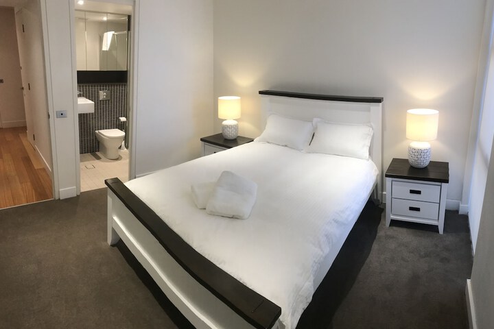 Room 6 of 69