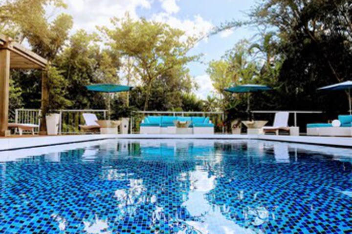 Pool 28 of 45
