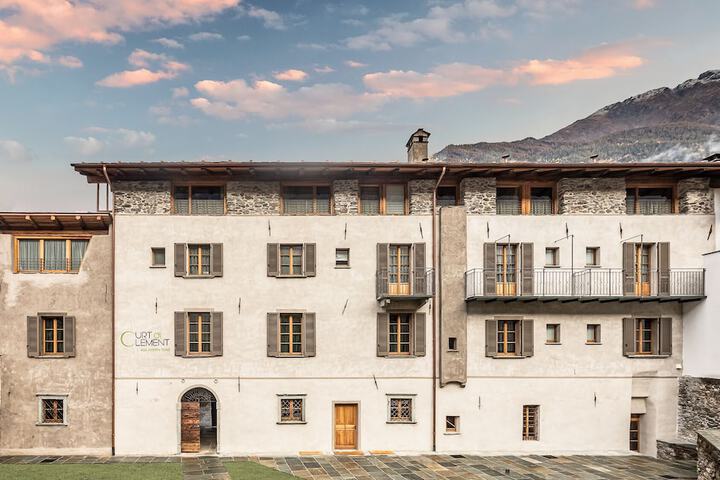 Curt di Clement Eco Mobility Hotel in Tirano