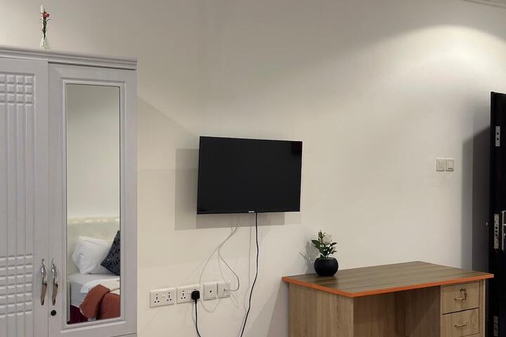 Room 6 of 88
