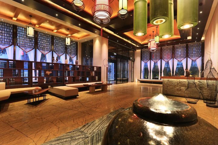 Hotel Interior 6 of 27