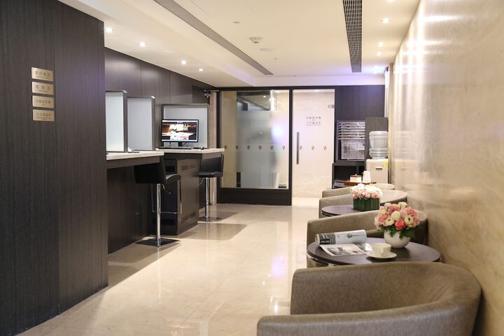 Business Center 52 of 67