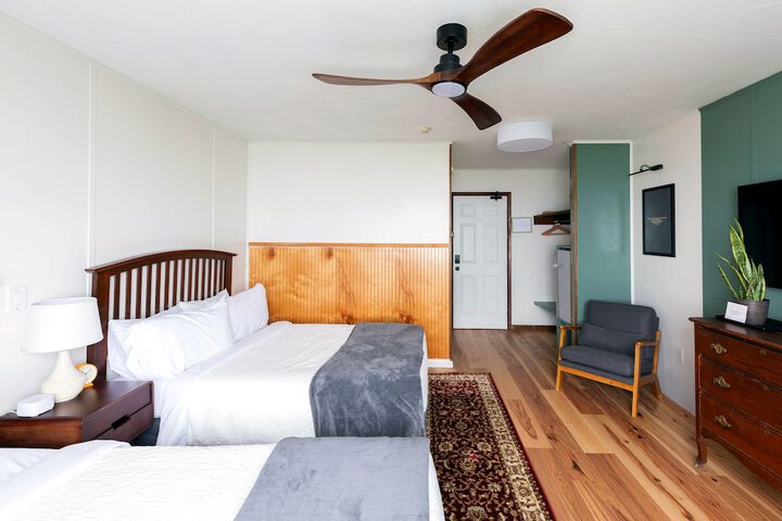 Room 17 of 40