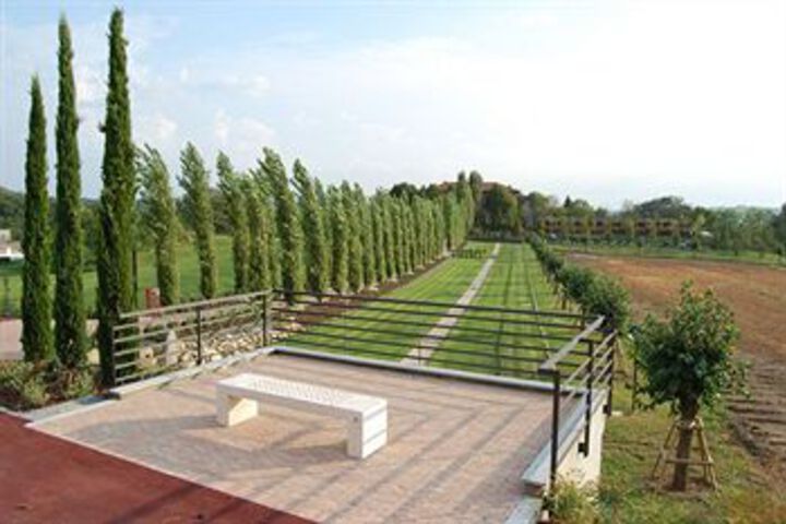Terrace/Patio 44 of 44