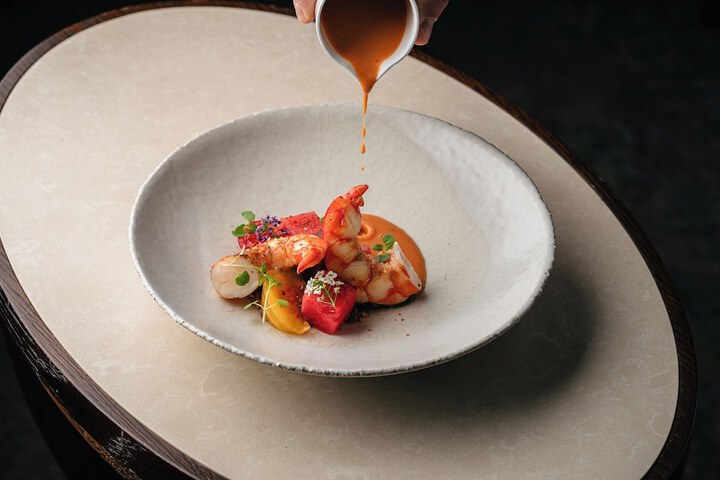 Dining 88 of 101