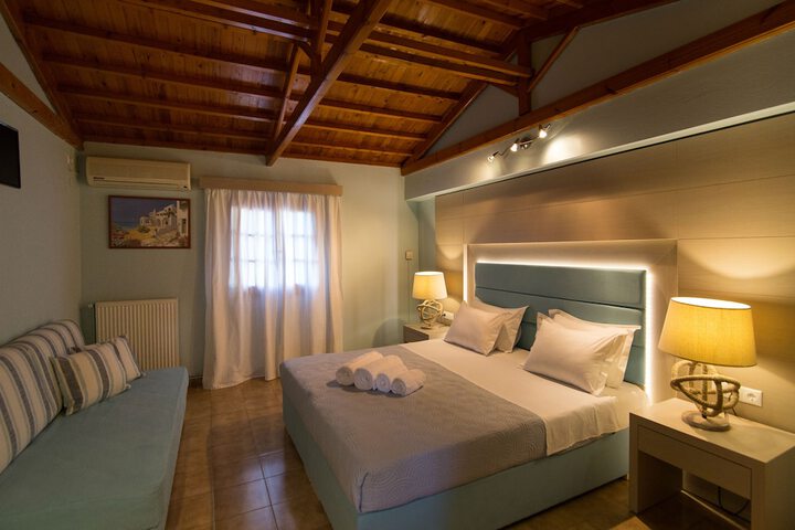 Room 5 of 37