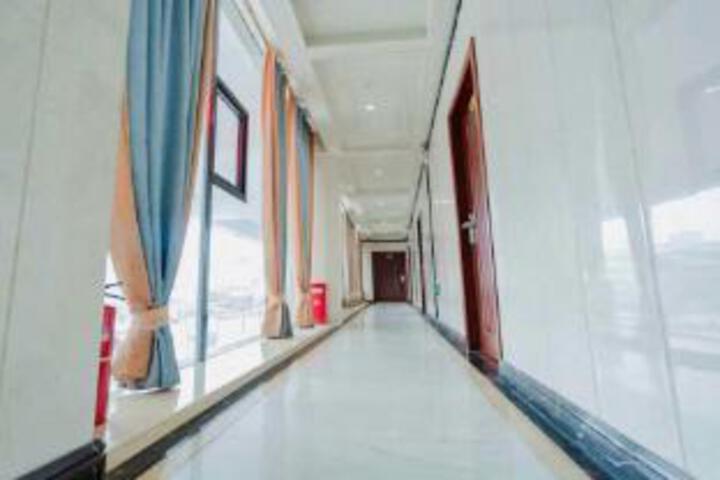 Tengyuan Business Hotel