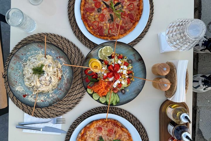 Dining 49 of 74