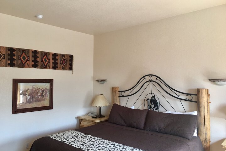 Room 10 of 79