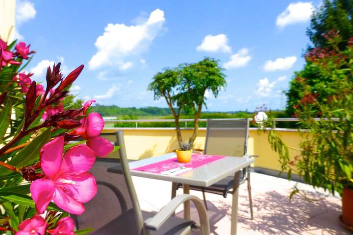 Terrace/Patio 45 of 95