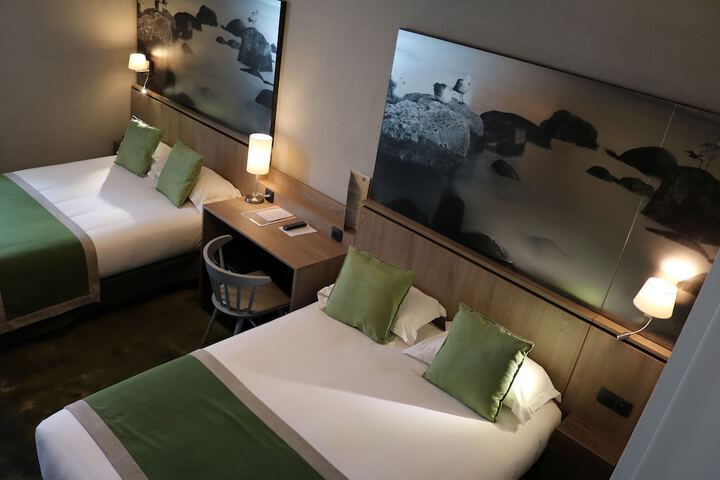 Room 47 of 94