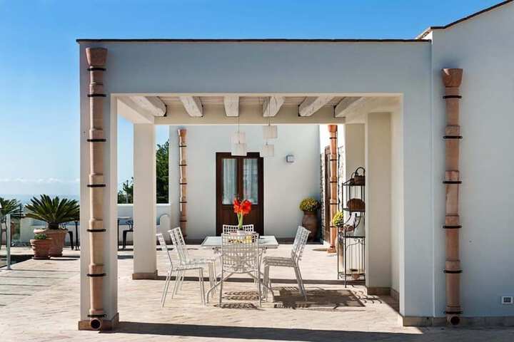 Terrace/Patio 25 of 27