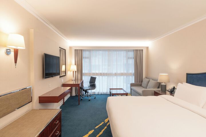 Room 20 of 90