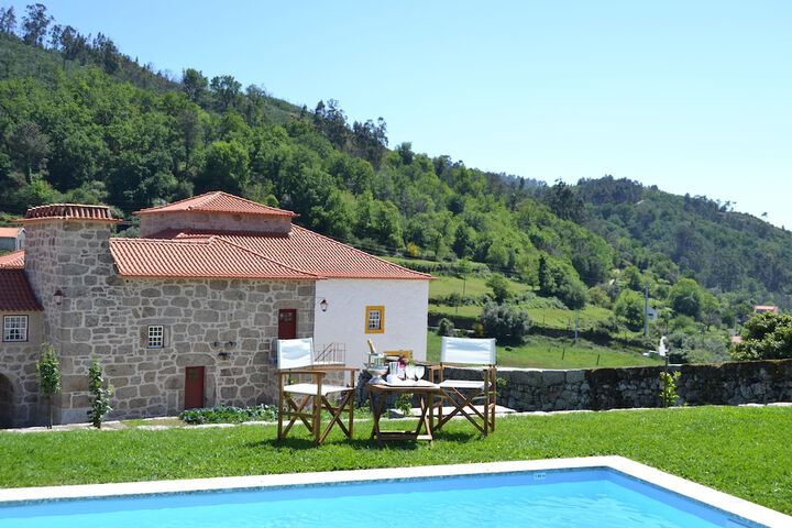 Pool Hotel