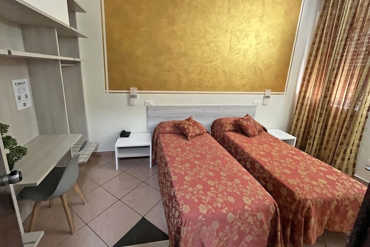 Room 31 of 109