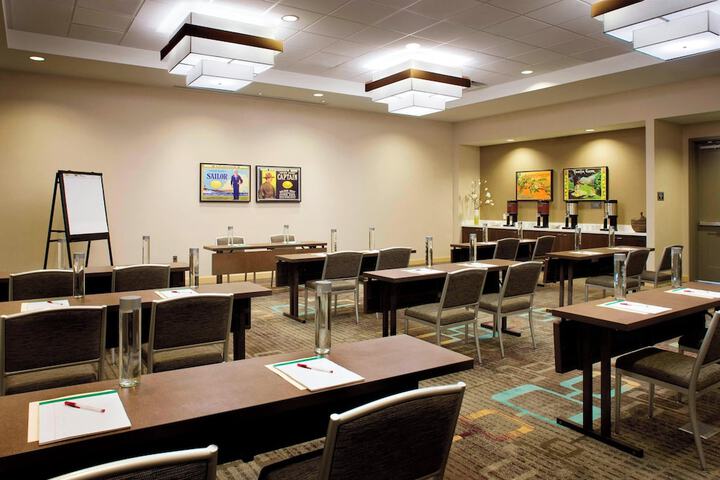 Meeting facility