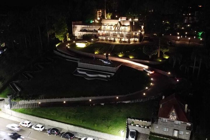 Hotel 132 of 136