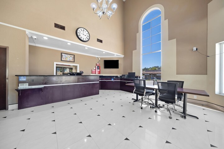 Lobby Entry
