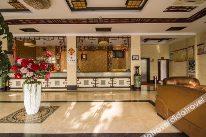 Shuang Hong Hotel