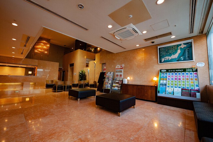 Hotel Lobby