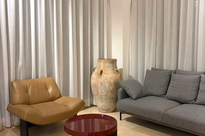 Hotel Interior 5 of 117