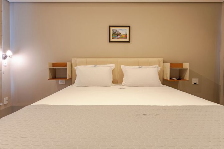 Room 69 of 218
