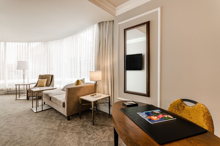 Room 32 of 169