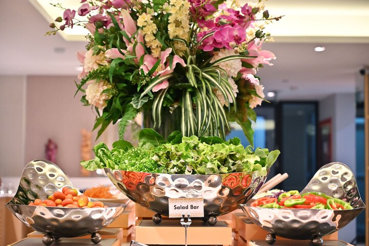 Dining 138 of 165