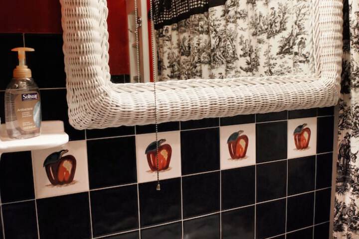 Clean Restrooms