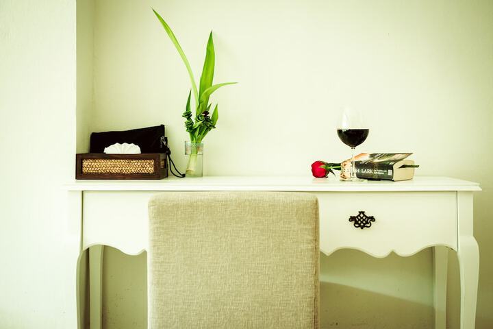 Room 15 of 104