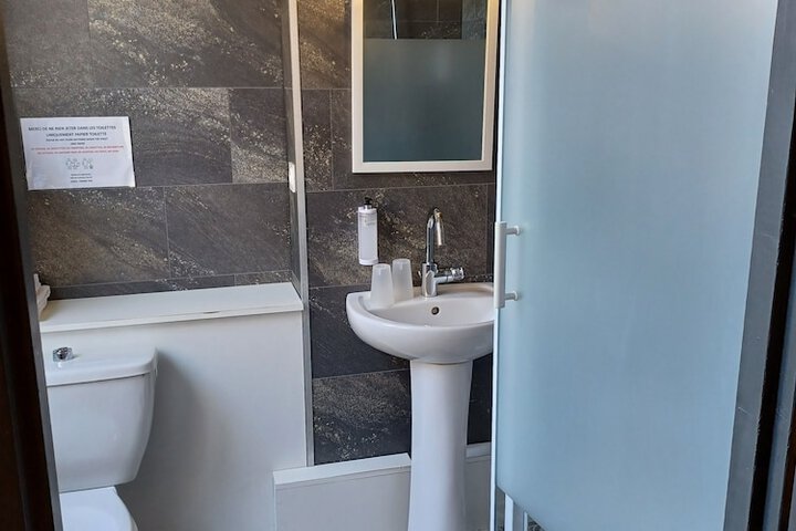 Clean Restrooms