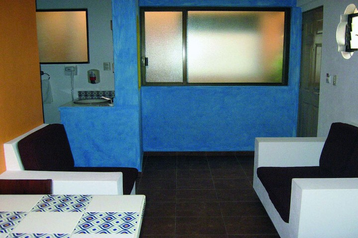 Room 19 of 31