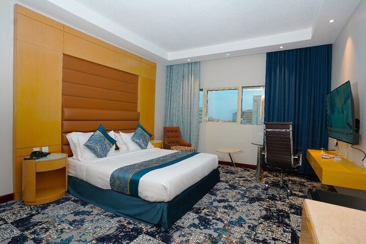 Room 20 of 40