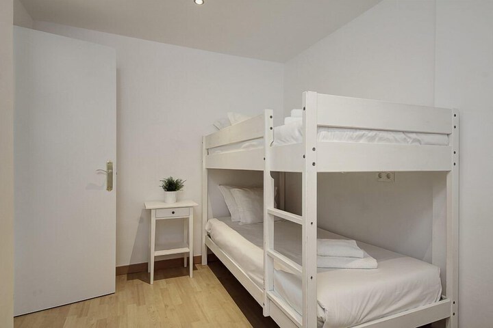 Room 20 of 110
