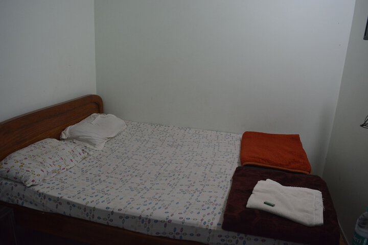 Room 15 of 94