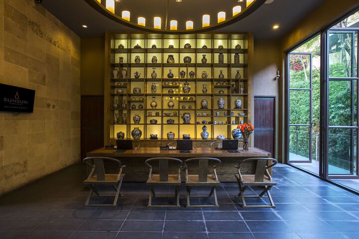 Lobby Entry
